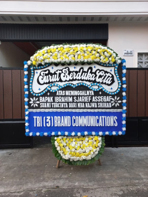 Papan Bunga Duka di Nglorog